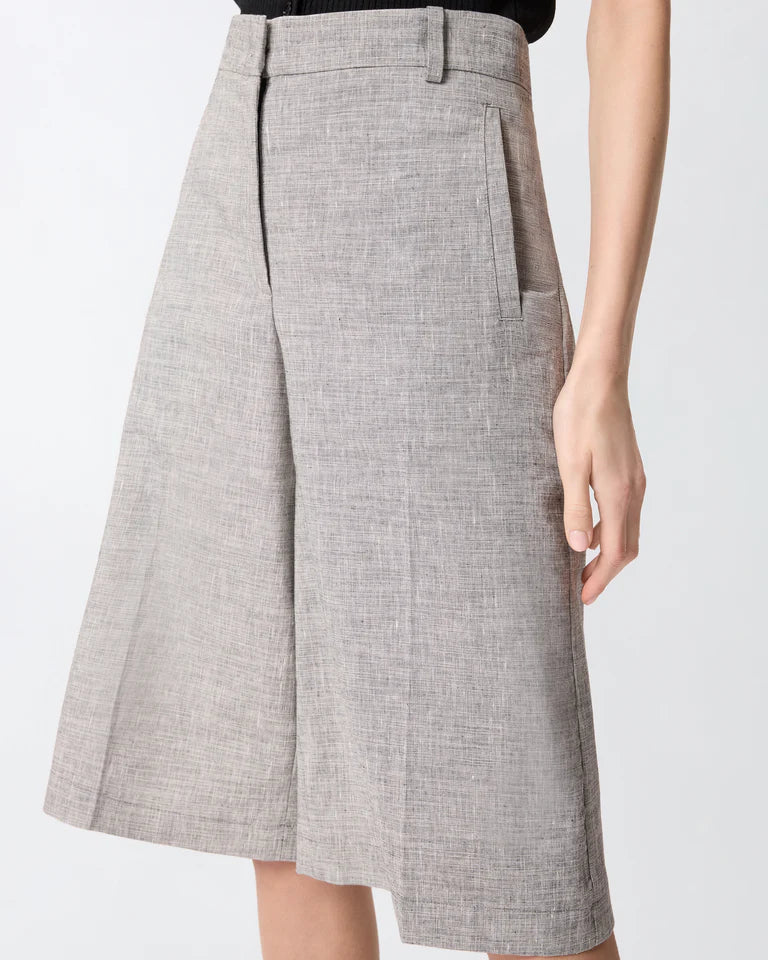 PINKO  ANGERA BERMUDA FIAMMATO LINO COTONE SS26