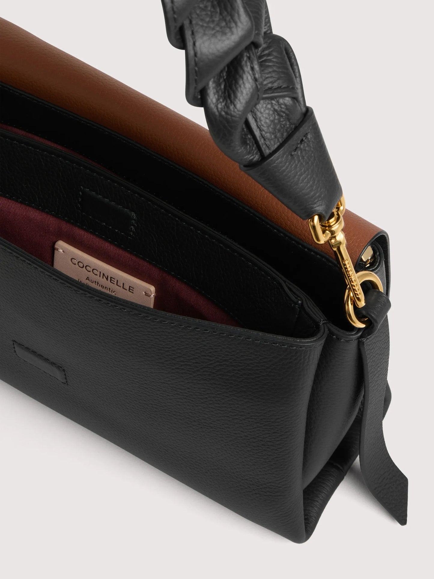 COCCINELLE  E1 M50 12 01 01